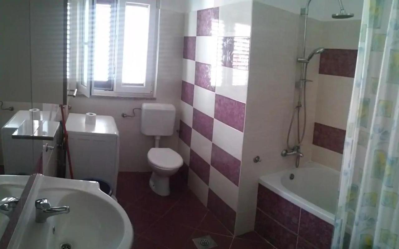 Odak App Rovinj Buitenkant foto